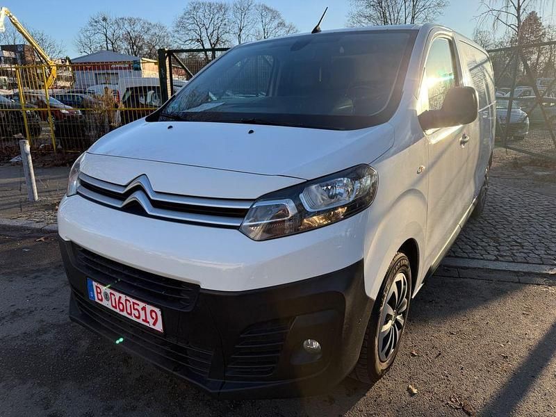Weiß Gebraucht 2018 Citroën Jumpy Business Class Van / Kleinbus | 10.980 € (Guter Preis) - Bild 1/4