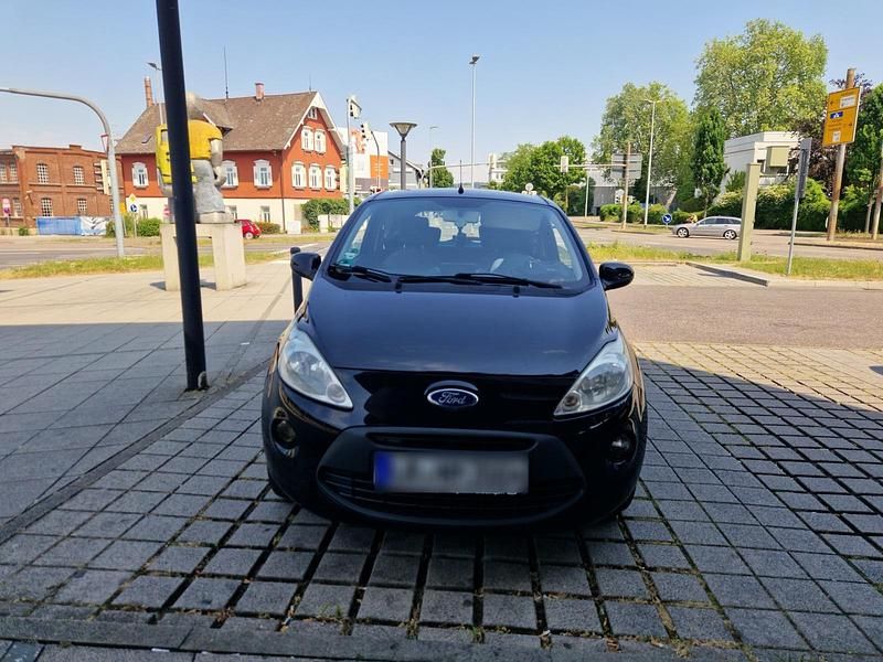Gebraucht Ford Ka 69 PS (50 kW) 2009 Schwarz Kleinwagen