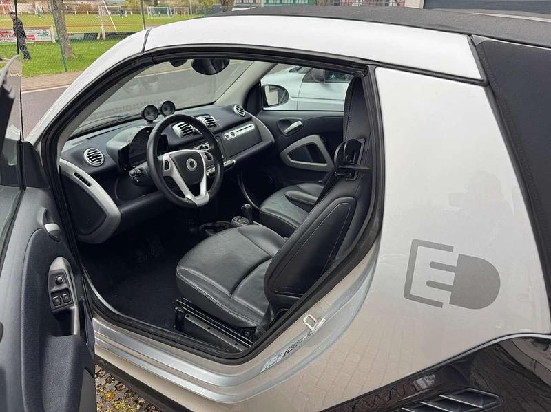 Gebraucht Smart ForTwo Cabrio Brabus 55 kW (75 PS) 2014 Schwarz Cabrio