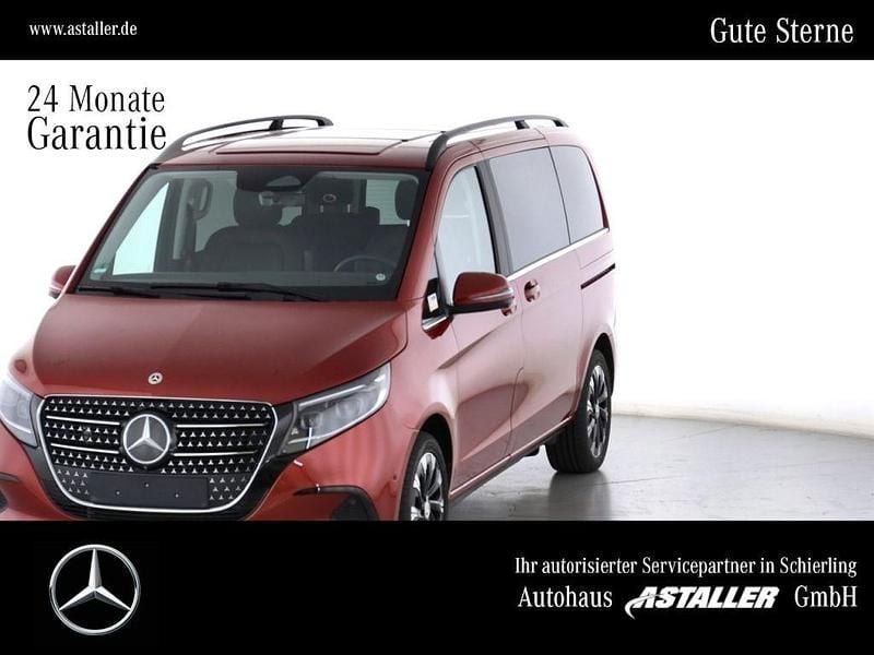 Hyazinthrot metallic Gebraucht 2025 Mercedes V250 Avantgarde Van / Kleinbus | 70.899 € (Etwas zu teuer) - Bild 1/4