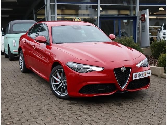 Gebraucht Alfa Romeo Giulia Ti 281 PS (206 kW) 2023 Rot Limousine