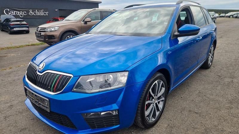 Blau Gebraucht 2016 Skoda Octavia RS Kombi | 13.999 € (Guter Preis) - Bild 1/4