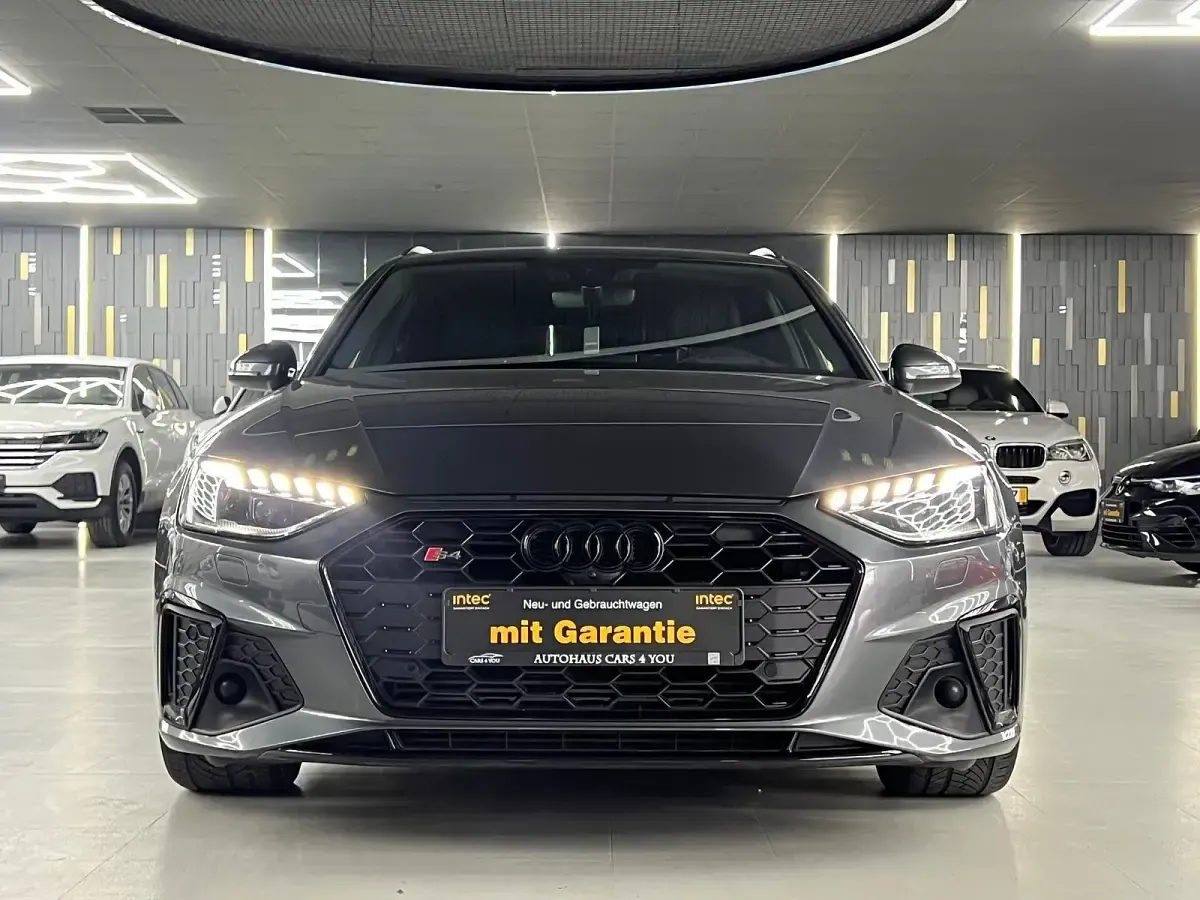 Gebraucht Audi S4 Sport 347 PS (255 kW) 2020 Daytonagrau perleffekt Kombi