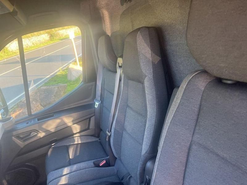 Neu Renault Master 150 PS (110 kW) 2025 Schwarz Van