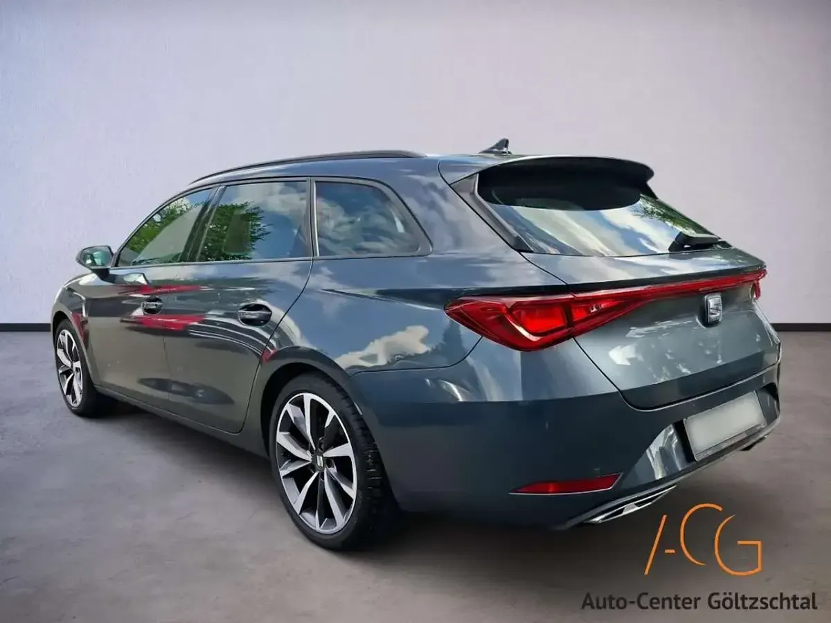 Gebraucht Seat Leon FR 150 PS (110 kW) 2022 Magnetic grau metallic Kombi