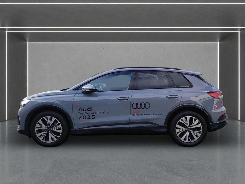 Gebraucht Audi Q4 e-tron Advanced 125 kW (170 PS) 2023 Kieselgrau SUV