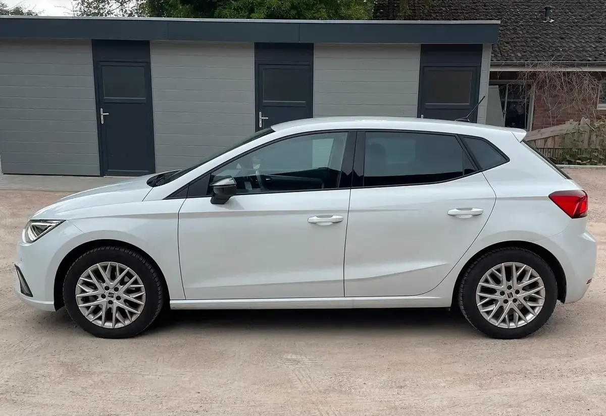 Gebraucht Seat Ibiza FR-Line 115 PS (84 kW) 2025 Weiß Kleinwagen