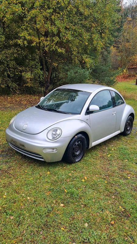 Silber Gebraucht 1999 VW Beetle Kleinwagen | 299 € (Superpreis) - Bild 1/4