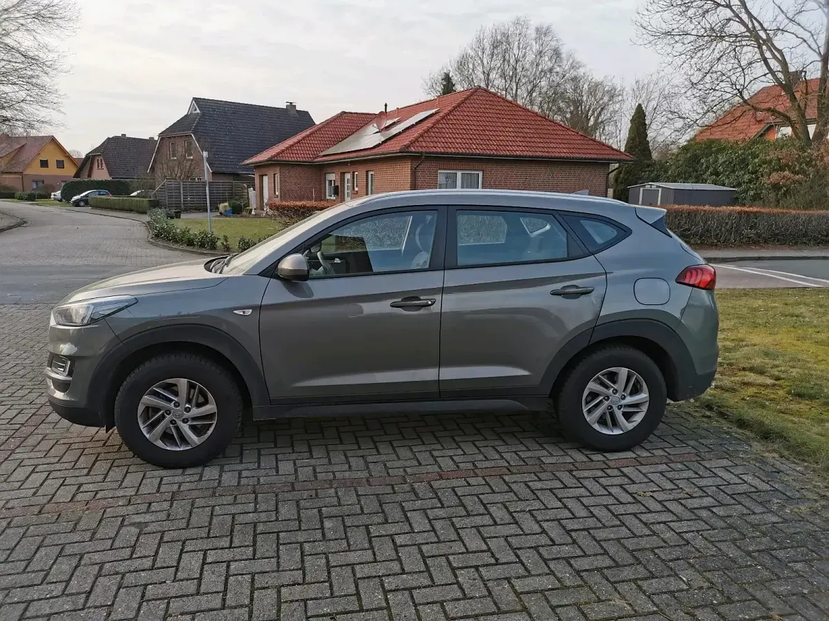 Gebraucht Hyundai Tucson 136 PS (100 kW) 2019 Grün SUV