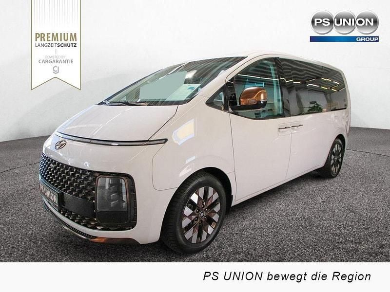 Weiss / sonderlackierung creamy white uni Gebraucht 2023 Hyundai Staria Signature Van | 44.950 € (Fairer Preis) - Bild 1/4