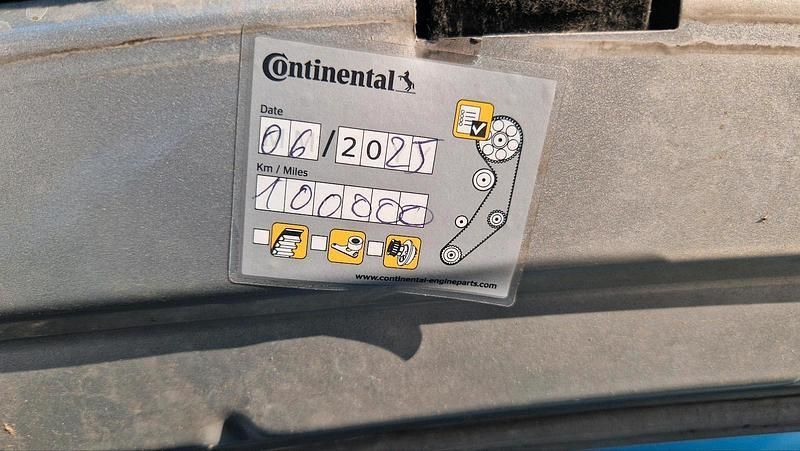 Silber Gebraucht 2013 Ford B-MAX Van / Kleinbus | 8.900 € (Fairer Preis) - Bild 1/4