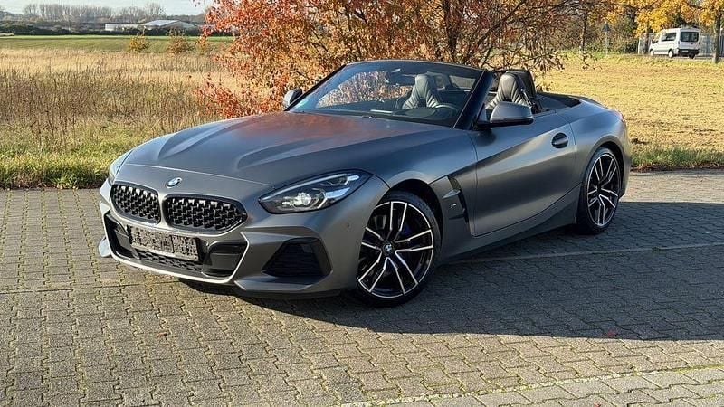 Grau Gebraucht 2020 BMW Z4 M Sport Cabrio | 31.500 € - Bild 1/4