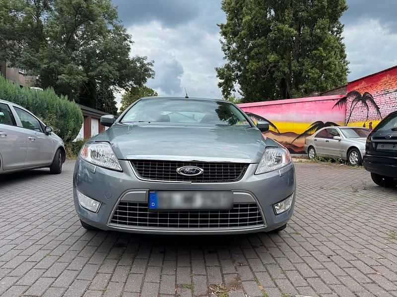 Grau Gebraucht 2007 Ford Mondeo Limousine | 2.200 € (Superpreis) - Bild 1/4