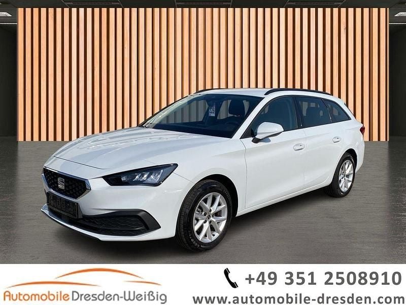 Nevada weiss Gebraucht 2024 Seat Leon ST Style Kombi | 20.980 € (Guter Preis) - Bild 1/4