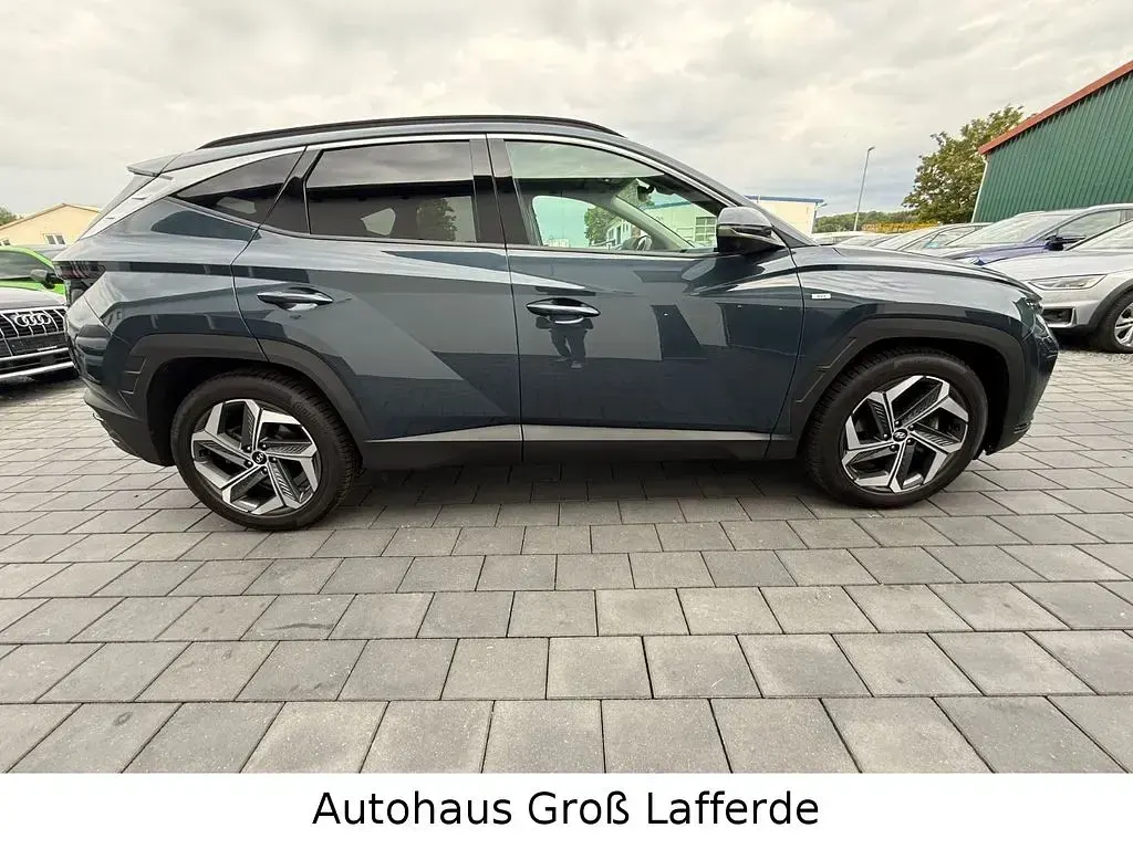 Gebraucht Hyundai Tucson Select 136 PS (100 kW) 2024 Grau SUV