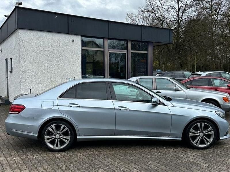 Gebraucht Mercedes E350 Avantgarde 252 PS (185 kW) 2013 Silber Limousine
