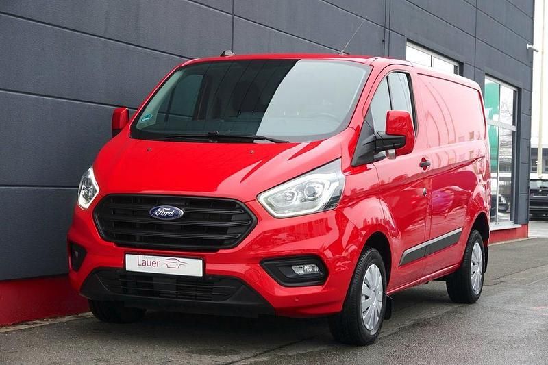 Gebraucht Ford Transit Custom 105 PS (77 kW) 2020 Rot Van / Kleinbus
