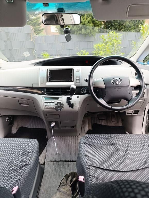 Gebraucht Toyota Estima 174 PS (127 kW) 2007 Weiß Van / Kleinbus