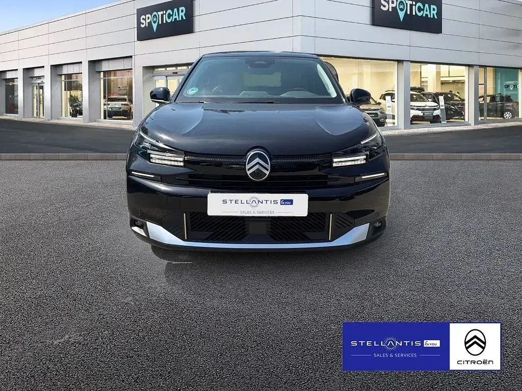 Neu Citroën C4 131 PS (96 kW) 2026 Schwarz SUV