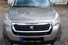 Gebraucht Peugeot Partner Tepee Active 110 PS (80 kW) 2018 Andere farben Van / Kleinbus