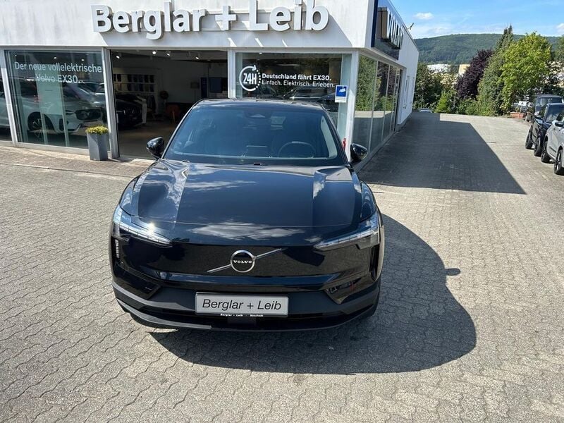 Schwarz Gebraucht 2024 Volvo EX30 Plus SUV | 36.990 € (Guter Preis) - Bild 1/4