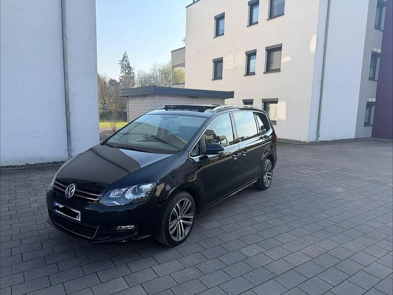 Gebraucht VW Sharan Match 170 PS (125 kW) 2012 Schwarz Van / Kleinbus