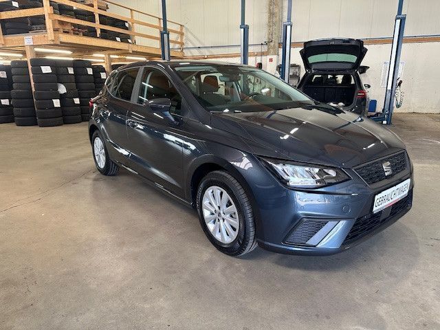 Grau Gebraucht 2024 Seat Ibiza Style Limousine | 19.900 € (Fairer Preis) - Bild 1/4