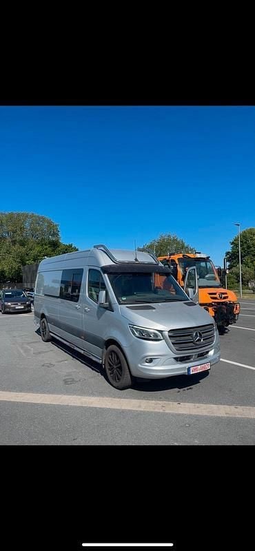 Silber Gebraucht 2019 Mercedes Sprinter Van | 70.000 € - Bild 1/4