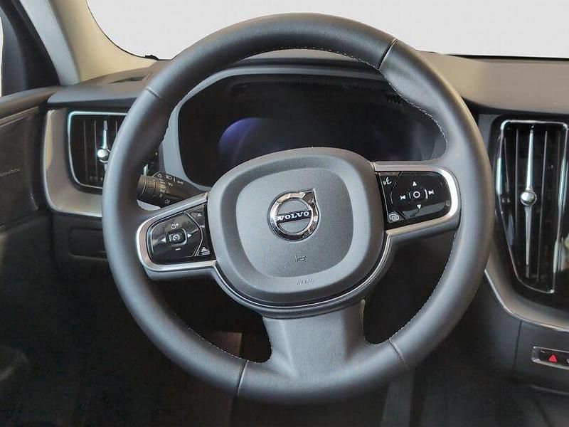 Gebraucht Volvo XC60 250 PS (183 kW) 2023 Andere SUV