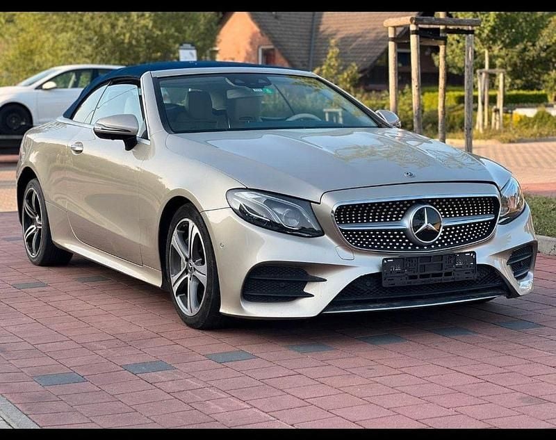 Silber Gebraucht 2018 Mercedes E400 Cabrio | 41.300 € (Fairer Preis) - Bild 1/4