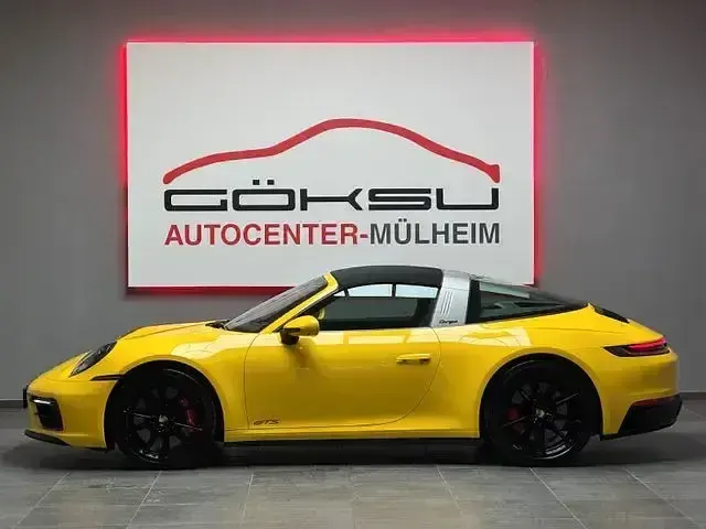 Gebraucht Porsche 911 Targa 4 480 PS (353 kW) 2022 Gelb Cabrio