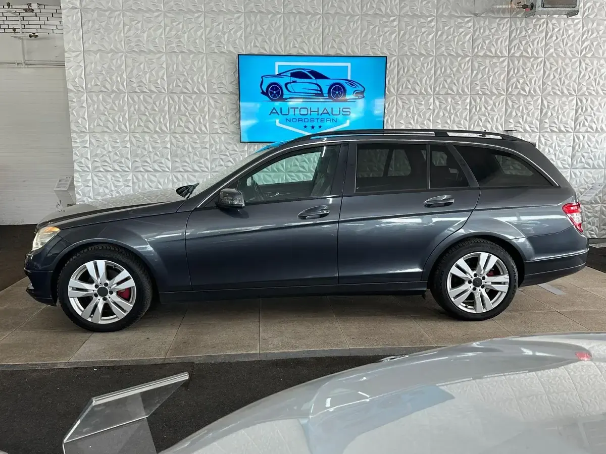 Gebraucht Mercedes 200 136 PS (100 kW) 2008 Grau Kombi