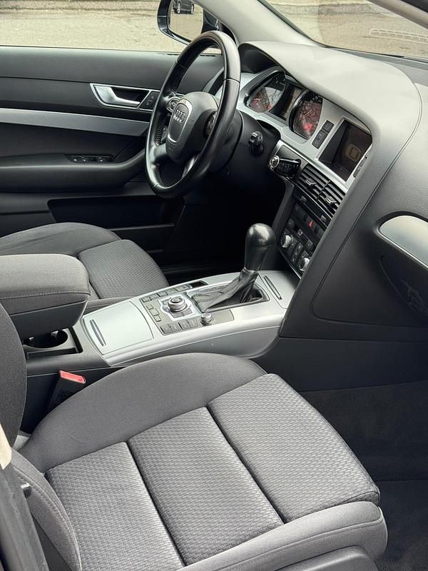 Gebraucht Audi A6 190 PS (139 kW) 2011 Schwarz Limousine