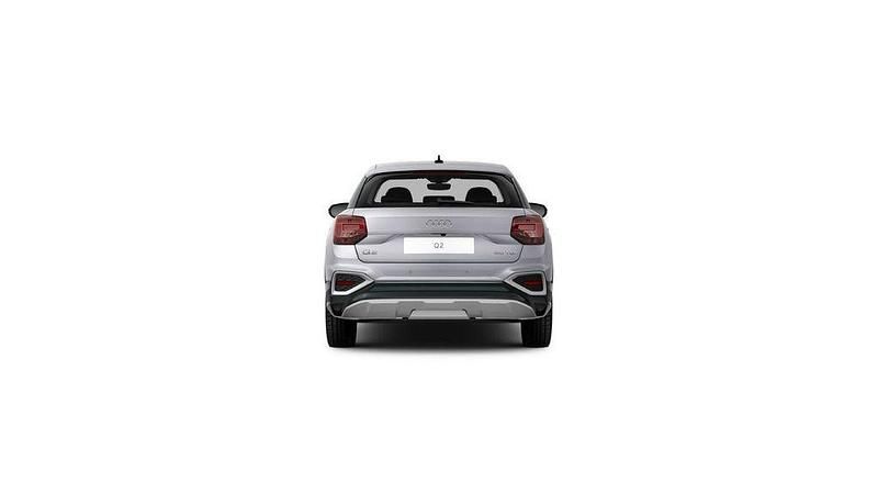 Second-hand Audi Q2 Advanced Plus 116 CP (85 kW) 2023 Argintiu SUV