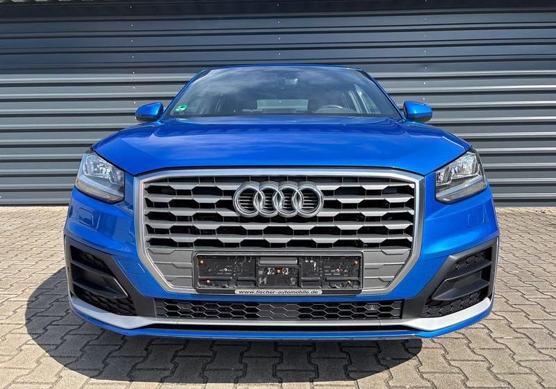 Gebraucht Audi Q2 S-Line 116 PS (85 kW) 2019 Blau SUV