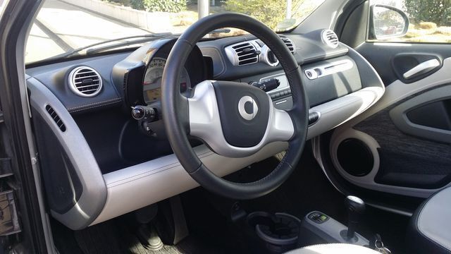 Gebraucht Smart ForTwo Coupé 71 PS (52 kW) 2012 Schwarz Coupé