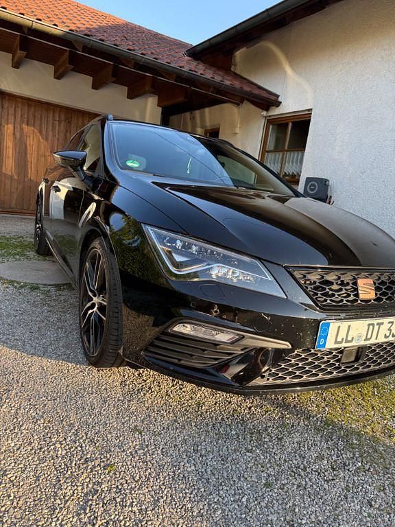Gebraucht Seat Leon CUPRA 300 PS (220 kW) 2018 Schwarz Limousine