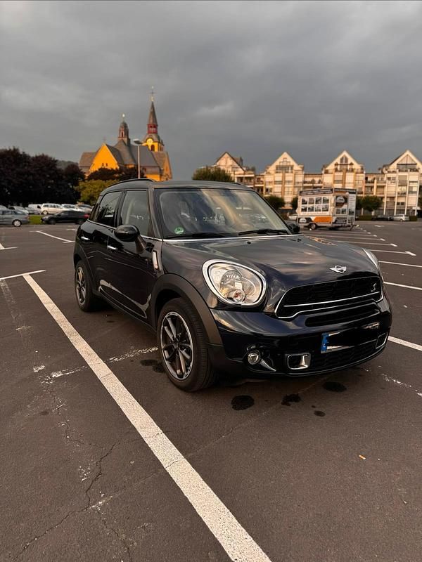 Andere farben Gebraucht 2015 Mini Cooper S Countryman SUV | 12.000 € (Fairer Preis) - Bild 1/4