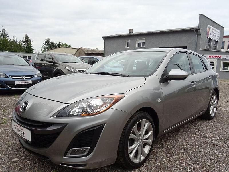 Grau Gebraucht 2011 Mazda 3 Limousine | 5.490 € (Guter Preis) - Bild 1/4