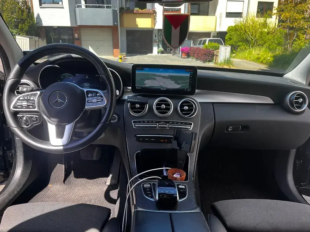 Gebraucht Mercedes C300 197 PS (144 kW) 2019 Other Limousine