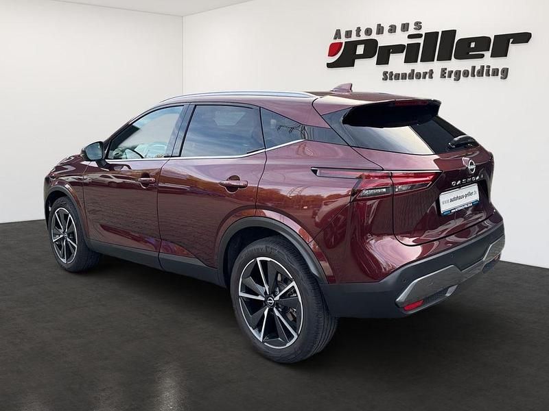 Gebraucht Nissan Qashqai Tekna+ 158 PS (116 kW) 2023 Rot SUV