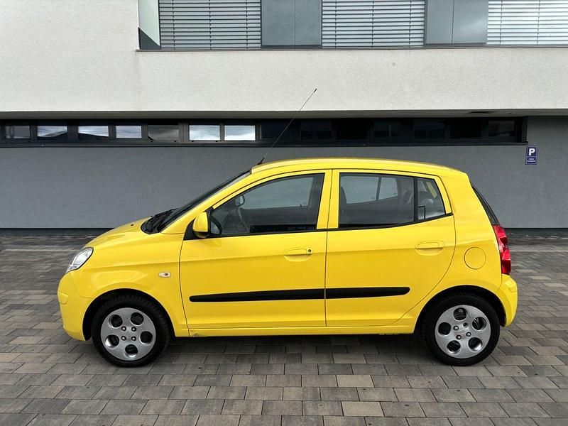 Gebraucht Kia Picanto 65 PS (47 kW) 2009 Gelb Kleinwagen