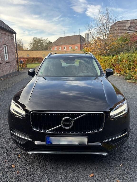 Gebraucht Volvo XC90 Momentum 235 PS (172 kW) 2017 Schwarz SUV