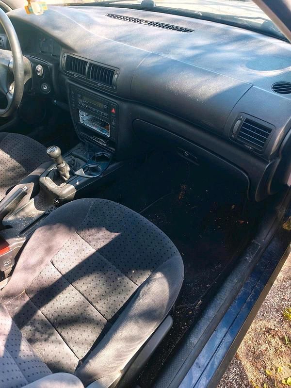 Gebraucht VW Passat 150 PS (110 kW) 1999 Andere farben Kombi