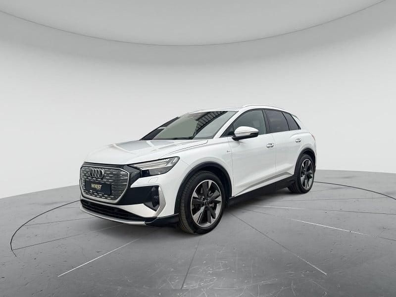 Gebraucht Audi Q4 e-tron Ambiente 150 kW (204 PS) 2022 Gletscherweiß metallic SUV