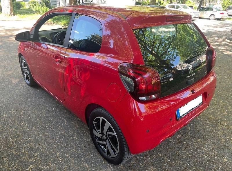 Gebraucht Peugeot 108 69 PS (50 kW) 2014 Rot Kleinwagen