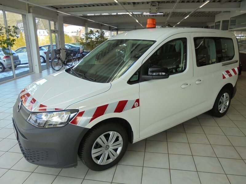 Weiß Gebraucht 2022 VW Caddy Van / Kleinbus | 26.499 € (Etwas zu teuer) - Bild 1/4