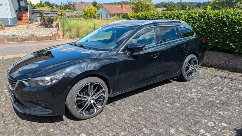 Schwarz Gebraucht 2014 Mazda 6 Sports-Line Kombi | 5.850 € (Superpreis) - Bild 1/4