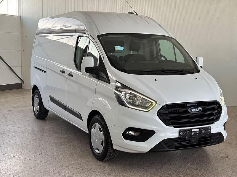 Gebraucht Ford Transit Custom 131 PS (96 kW) 2019 Weiß Van / Kleinbus