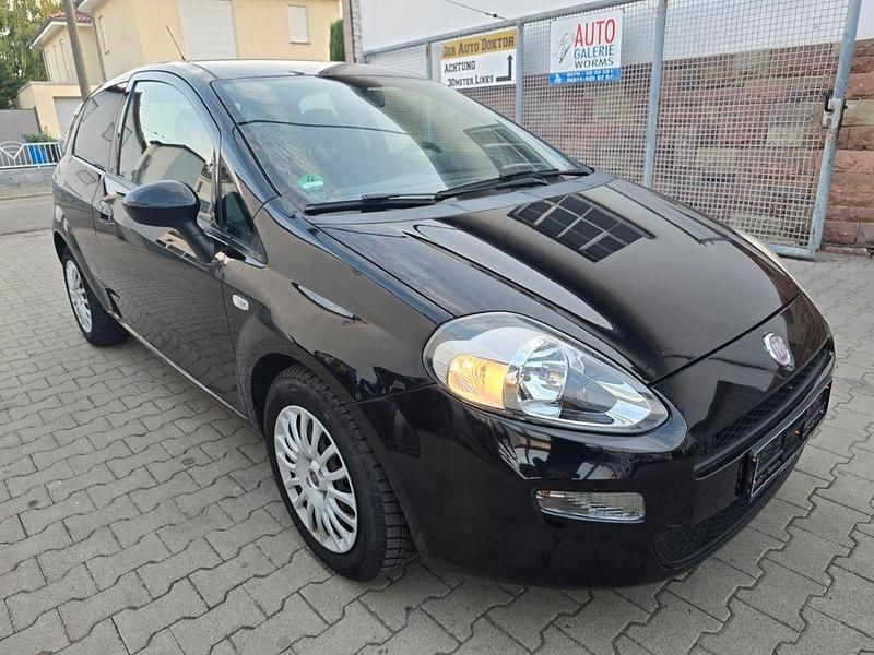 Schwarz Gebraucht 2014 Fiat Punto Pop Kleinwagen | 4.100 € (Guter Preis) - Bild 1/4